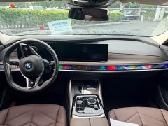 BMW 7 Series 735Li Luxury Package - ფოტო 6