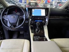 Toyota Alphard Hybrid 2.5L Luxury - фото 4