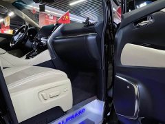 Toyota Alphard Hybrid 2.5L Luxury - фото 8