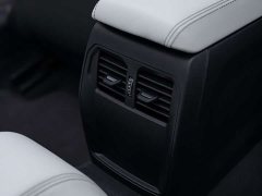 BMW M4 Convertible M xDrive Thunder Edition - photo 12