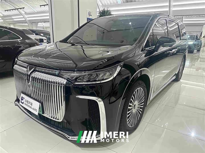 Voyah Lantu Dreamchaser PHEV AWD Excellence Kunpeng Edition