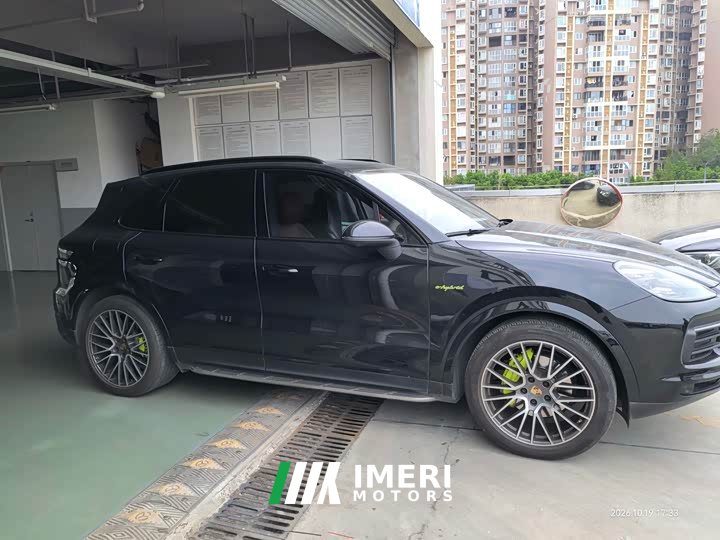 Porsche Cayenne New Energy Cayenne E-Hybrid 2.0T - car from China