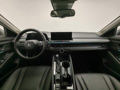 Honda Accord Sport Series 260TURBO Luxury - photo 5