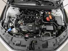 Honda Accord Sport Series 260TURBO Luxury - photo 6