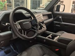 Land Rover Defender 90 2.0T S - ფოტო 6