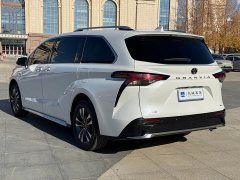 Toyota Gravia 2.5L Hybrid Luxury - photo 7