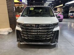 Toyota Vellfire Crown Hybrid 2.5L Ink Gold Executive Edition - ფოტო 2