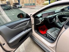 IM Motors Zhiji L6 Max Standard Edition - photo 8