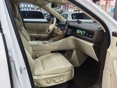 AITO M6 Extended Range Ultra - ფოტო 9