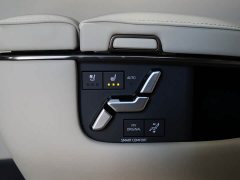 Toyota Vellfire Crown Hybrid 2.5L Ink Gold Executive Edition - фото 18