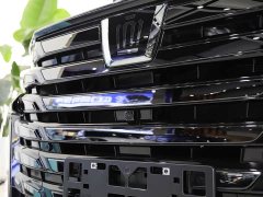 Toyota Vellfire Crown Hybrid 2.5L Ink Gold Executive Edition - фото 4