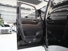 Toyota Vellfire Crown Hybrid 2.5L Ink Gold Executive Edition - фото 6