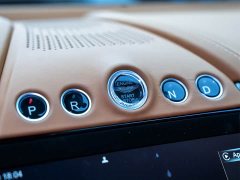 Aston Martin DBX 4.0T V8 - ფოტო 15