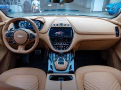 Aston Martin DBX 4.0T V8 - ფოტო 9