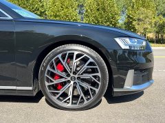 Audi S8 S8L 4.0TFSI quattro Collector's Edition - photo 17