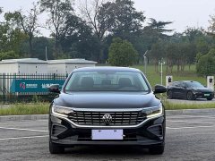 Volkswagen Passat Outstanding Edition 280TSI Business Version - photo 2