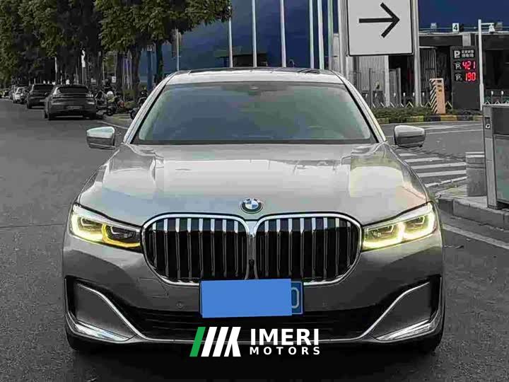 BMW 7 Series Facelift 740Li Premier M Sport Package