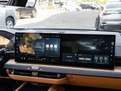 Lexus ES 300h - ფოტო 16