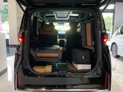 Toyota Vellfire Crown Hybrid 2.5L Ink Gold Executive Edition - фото 10