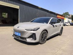 Changan UNI-V 1.5T Deluxe - photo 1