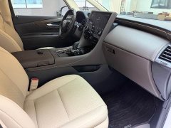 Toyota Vellfire Crown Hybrid 2.5L Graphite Gold Edition - photo 13