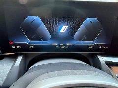 BMW i5 eDrive 35L Luxury Package - ფოტო 12