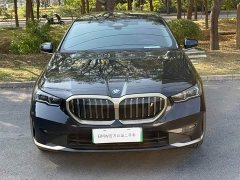 BMW i5 eDrive 35L Luxury Package - ფოტო 2