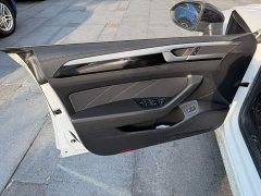Volkswagen CC 380TSI Eye-Catching Edition - фото 6