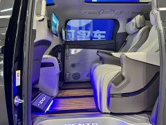 Denza D9 DM-i 970 AWD Premium Edition - photo 7