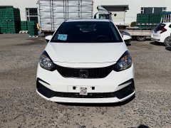 Honda Fit 1.5L CVT Trendy Sunroof Edition - photo 2