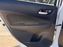 Honda Fit 1.5L CVT Trendy Sunroof Edition - photo 9