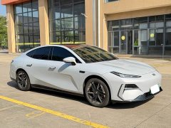 Geely Galaxy E8 550km Rear-Wheel Drive Longteng Edition - photo 3