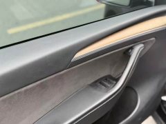 Tesla Model Y Standard Range RWD - фото 13