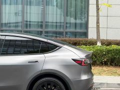 Tesla Model Y Standard Range RWD - фото 17