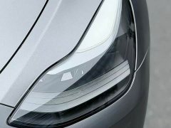 Tesla Model Y Standard Range RWD - фото 3