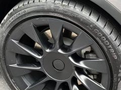 Tesla Model Y Standard Range RWD - фото 6