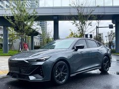 Changan UNI-V 1.5T Premium - ფოტო 2