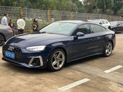 Audi A5 (Imported) Sportback 40 TFSI Fashion Dynamic Type - фото 1