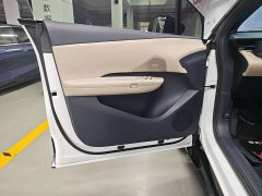Lynk & Co 20 530km Rear-wheel Drive Max - фото 14