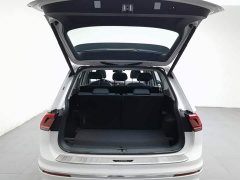 Volkswagen Tiguan L 380TSI Automatic AWD R-Line Premium 7-Seater - фото 5
