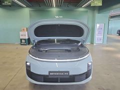 Li Auto L6 Max Smart Refresh Edition - ფოტო 3
