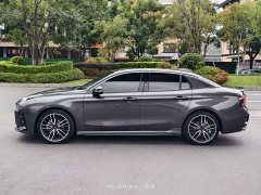 Lynk & Co 03 2.0T Diesel DCT Pro - photo 11