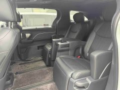 Toyota Sienna 2.5L Hybrid Platinum Edition - фото 14