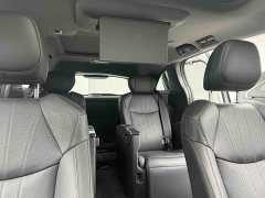 Toyota Sienna 2.5L Hybrid Platinum Edition - фото 19