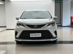 Toyota Grevias 2.5L Hybrid Premium Plus Edition - photo 2