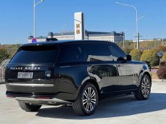 Land Rover Range Rover 3.0 L6 400PS Grand Long Wheelbase Edition - фото 18