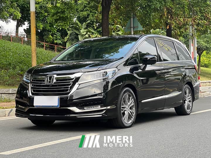 Honda Elysion 2.0L Hybrid Luxury - car from China