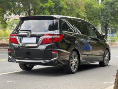 Honda Elysion 2.0L Hybrid Luxury - photo 3