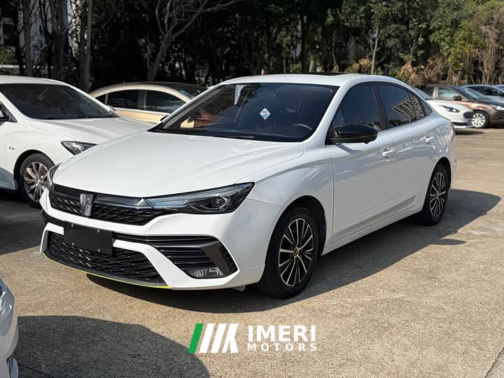 SAIC MG i5 1.5L CVT Star Shine Edition
