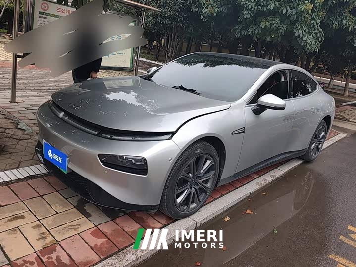 Xpeng P7 670N - car from China